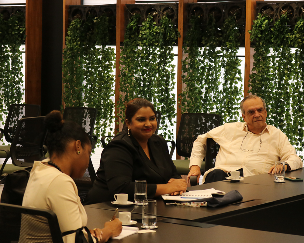 OTCA y Surinam fortalecen relaciones en reuniones de trabajo